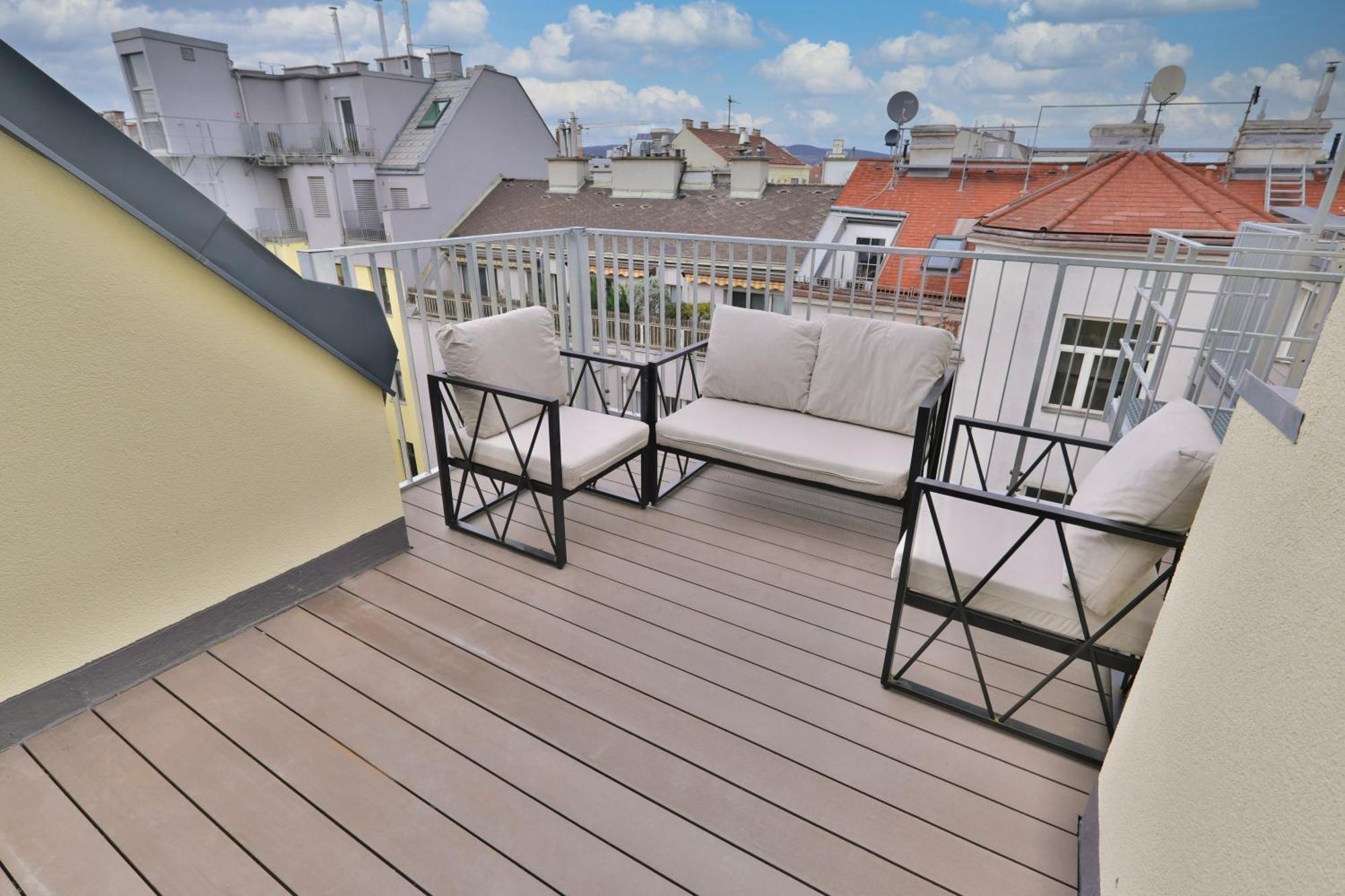 Vienna Lotus Apartments Exteriör bild