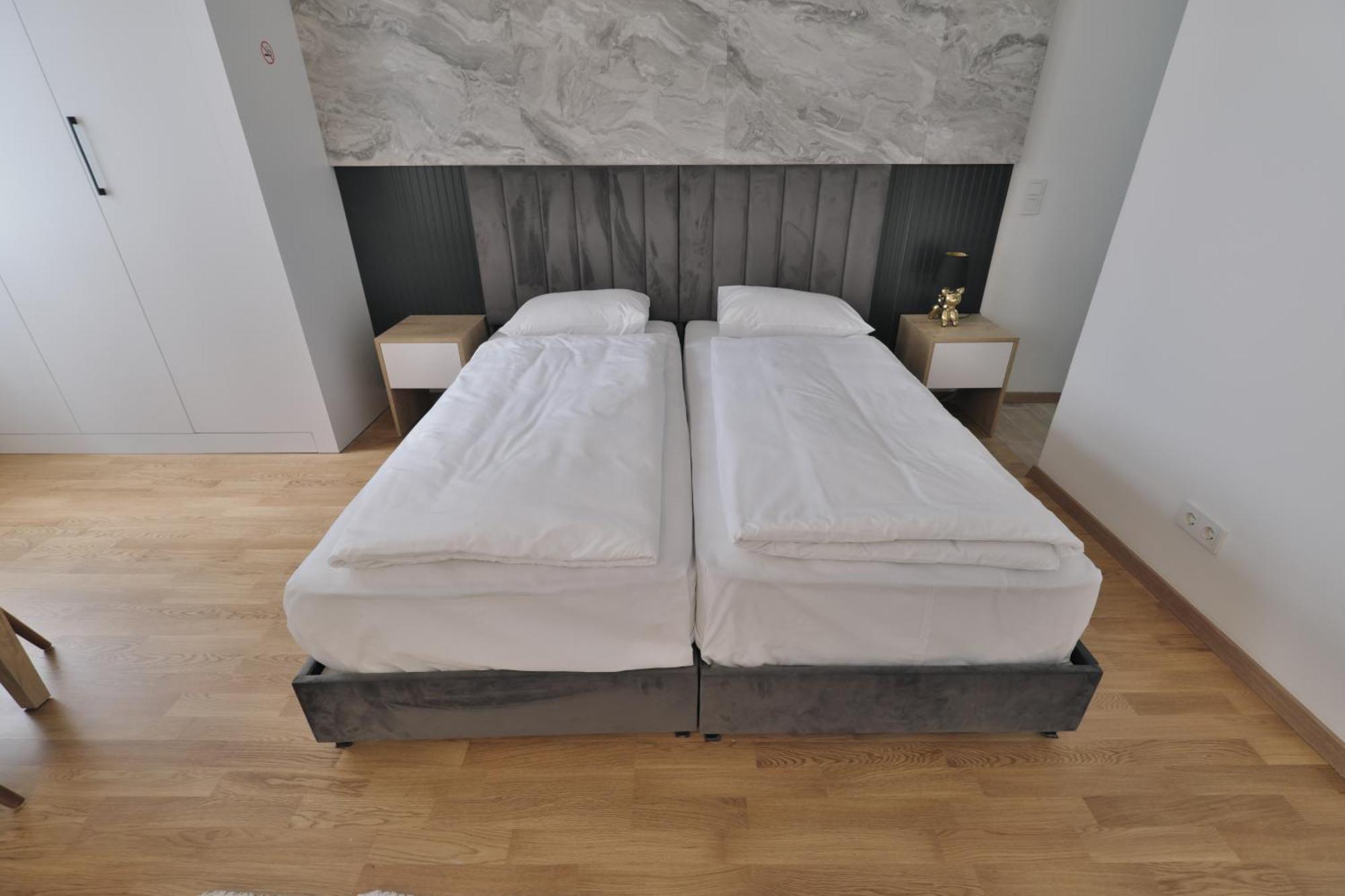 Vienna Lotus Apartments Rum bild