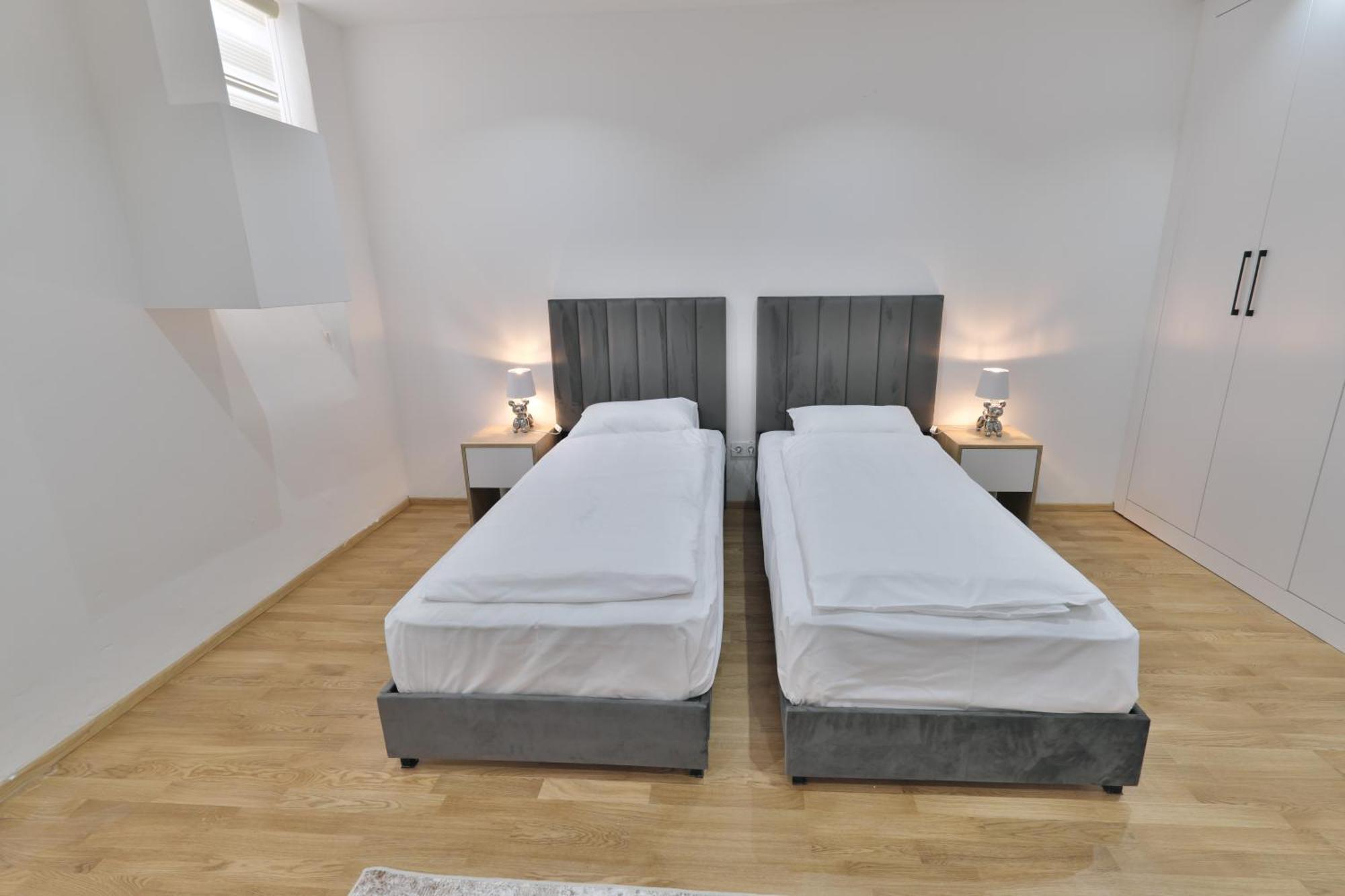 Vienna Lotus Apartments Rum bild