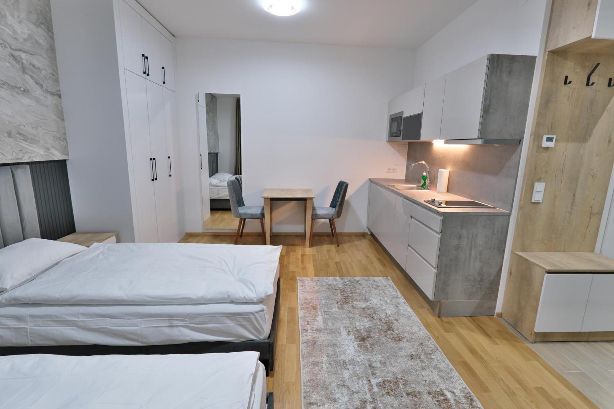 Vienna Lotus Apartments Exteriör bild