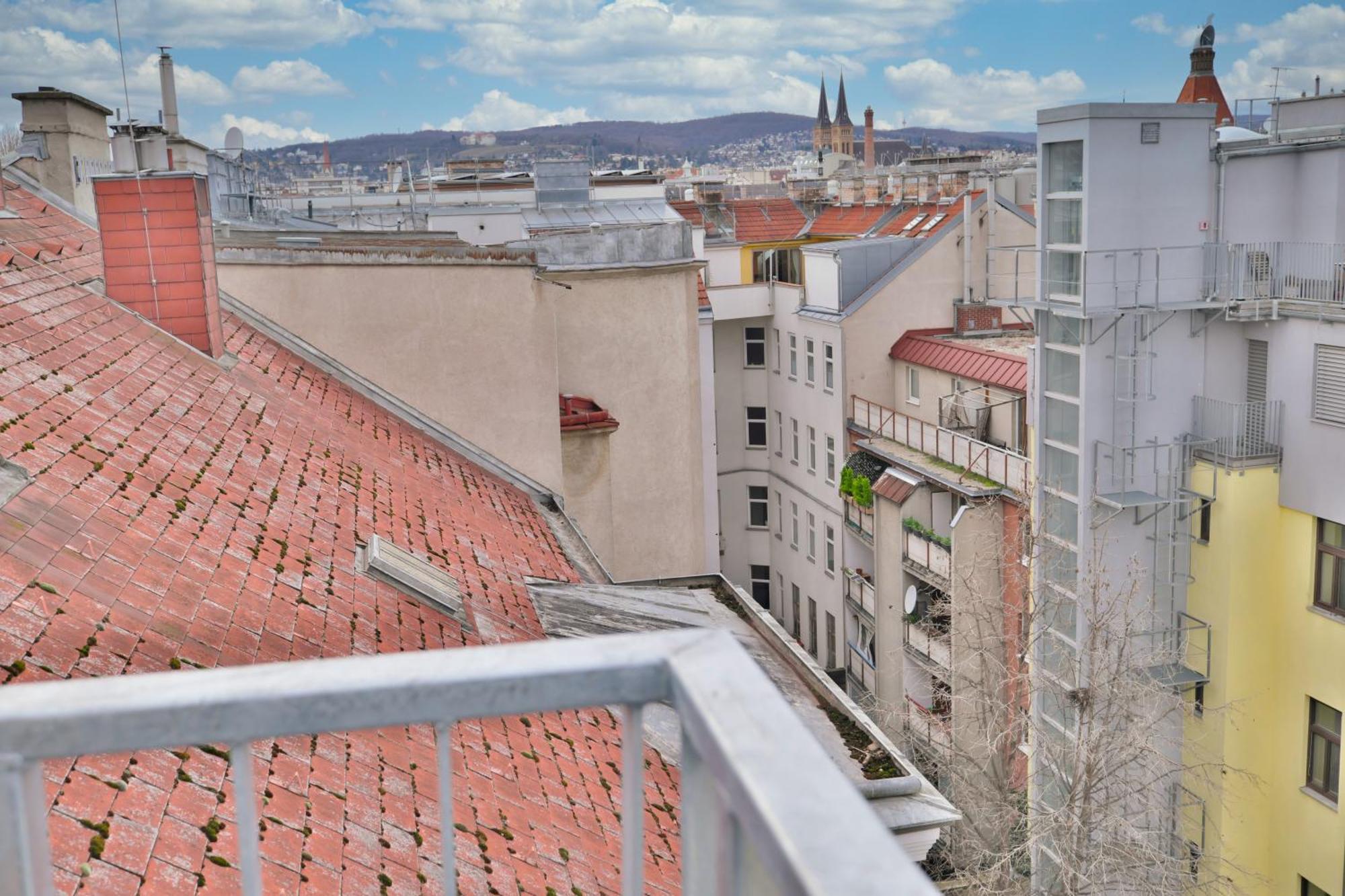 Vienna Lotus Apartments Exteriör bild
